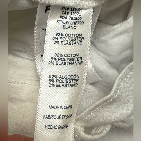 FRAME Denim -Le High Flare Jeans, White,  Women’s Size 32 - Picture 6 of 14